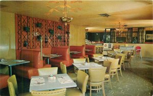 Postcard Massachusetts Danvers Landolphi's Restaurant 1950s Zaharis 23-9345