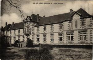 CPA Les SABLES d'OLONNE - L'Hotel des Pins (297571)