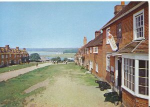 Hampshire Postcard - Bucklers Hard - Showing Houses - Ref TZ8459