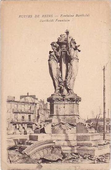 France Reims Ruines Fontaine Bartholdi