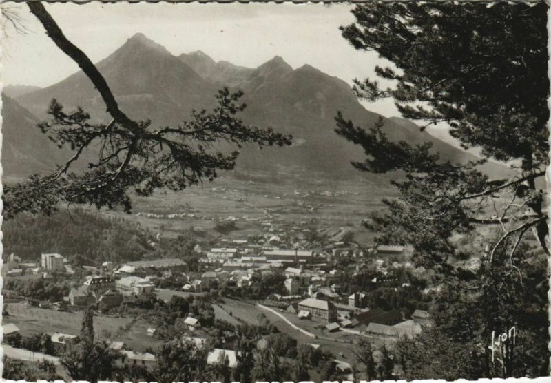 CPM BRIANCON SAINTE-CATHERINE pris de la Route de Grenoble 1205113