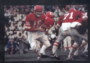 KANSAS CITY CHIEFS FOOTBALL GAME QB LEN DAWSON GAME ACTION POSTCARD