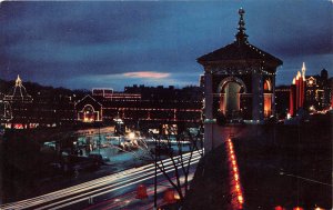 Kansas City Missouri 1950s Postcard Country Club Plaza Christmas Time