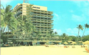 Hawaiian Village Waikiki Beach Chrome Postcard c1950s Ray Helbig