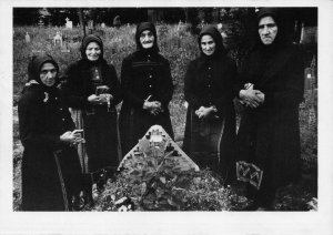 Marketa Luskacova Women At The Graveside 1973 Czech Photo Postcard