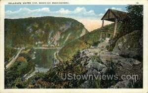 Promontory - Delaware Water Gap, Pennsylvania