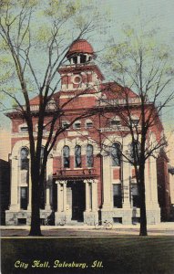 GALESBURG, Illinois; City Hall, 00-10s