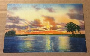 VINT .01 UNUSED LINEN POSTCARD ROMANTIC FLORIDA SUNSET 