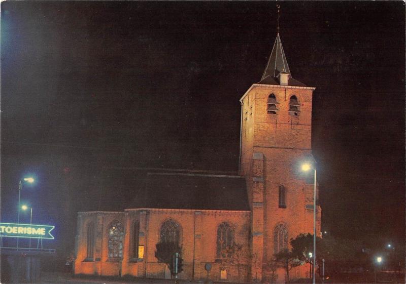 BT4985 Blankenberge la vieille eglise la nuit Belgium