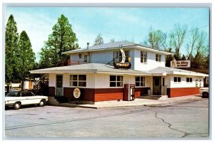 Green Bay Wisconsin WI Postcard The Viking Restaurant Exterior c1960's Vintage