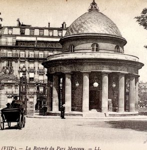 Paris France Parc Monceau Rotunda Carriage Antique Car 1910s Postcard PCBG12A