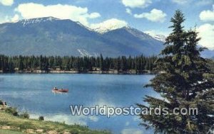 Lac Beauvert Jasper Park Lodge Canada 1967 