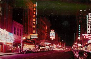 Postcard 1953 Arkansas Little Rock Main Street Night Autos Neon Teich 23-13771