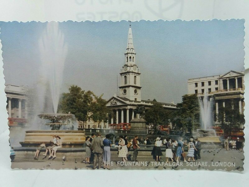 The Fountains Trafalgar Square Piccadilly London c1960s Vintage Postcard