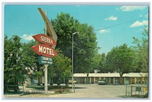 Lovelock Nevada NV Postcard Sierra Motel Exterior Building c1960 Vintage Antique