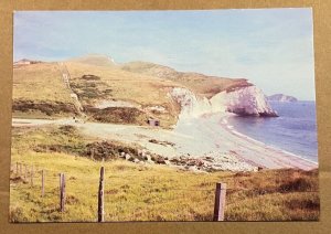 UNUSED POSTCARD - WORBARROW BAY, LULWORTH RANGES, DORSET, ENGLAND