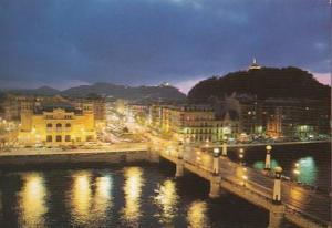 POSTAL B03067: San Sebastian. Vista parcial y teatro Victoria Eugenia.