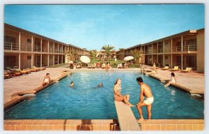1950's THE DESERT RANCH RESORT MOTEL ST PETERSBURG BEACH FLORIDA SWIMMONG POOL