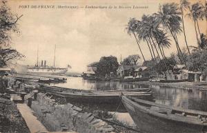 Fort de France Martinque Embouchure de la Riviere Levossor Postcard J61447