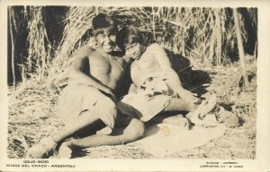 argentina, CHACO, Idilio Indo, Indios, Topless Indian Couple 1920s RPPC Postcard