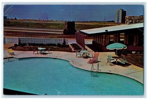 c1950's Voyager Inn Hotel Swimming Pool Oklahoma City OK Vintage Postcard