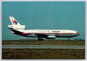 Airplane Postcard Malaysia Airlines Airways Douglas DC-10-30 9M-MAV FM8