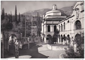 RP: Lago di Garda - Gardone Riviera , Piazzetta Dalmata - porticati e Museo ,...