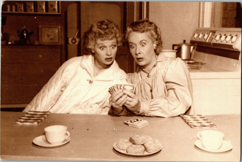 I Love Lucy, Lucy and Ethel Playing Cards c1984 Postcard C76