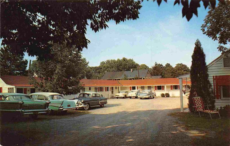 Miller Motel Cars Watkins Glen New York 1950s postcard