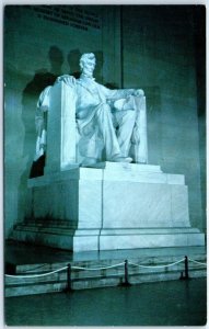 M-40831 Abraham Lincoln Statue in Lincoln Memorial Washington D C