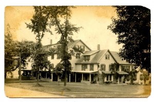 NH - Bethlehem. Turner's Tavern, September 1922.  *RPPC