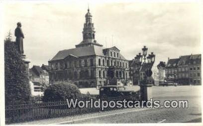 Stadhuis met Standbeeld Minckelers Maastricht Netherlands Unused 