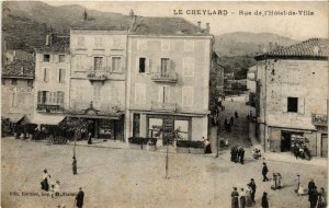 CPA Le CHEYLARD Rue de l'Hotel-de-VILLE (398700)