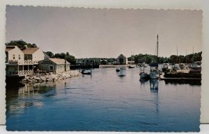 Kennebunkport Maine, River View  Postcard D5