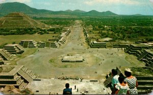 Mexico San Juan Teotihuacan La Plaza de la Luna 1978