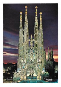 Spain Barcelona Expiatory Temple of the Holy Family Church Night 4X6 Postcard