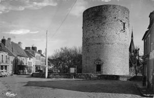 BR48976 Dourdan le donjon prison jeanne de bourgogne     France