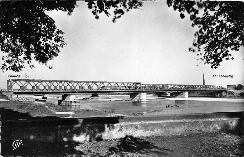 BR39162 Strasbourg le nouveau pont du Rhin france