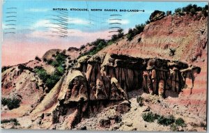 Natural Stockade, North Dakota Bad-Lands c1941 Vintage Postcard G31