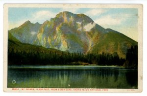 WY - Grand Teton National Park. Mt. Moran from Leigh Lake