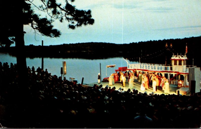 Minnesota Grand Rapids Mississippi Melodie Showboat Production