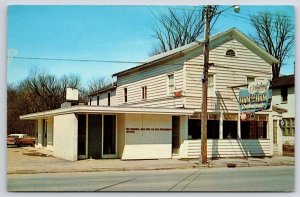 Ham Chat Am Ham Restaurant Chittenango New York Original Smoke House  Postcard