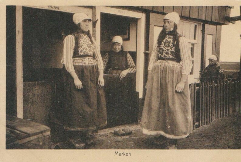 The Netherlands Postcard - Marken - Showing Three Ladies - Ref TZ6991