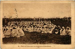 CPA AK Chefs de Tribus venant se soumettre au Sultan MAROC (825338)