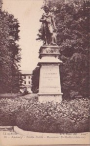 France Annecy Jardin Public Monument Berthollet