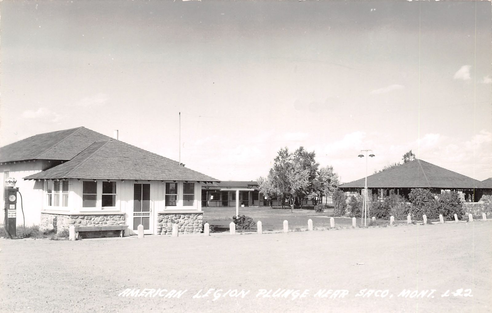 Saco MontanaAmerican Legion PlungeStandard Red Crown Gas PumpGlobe