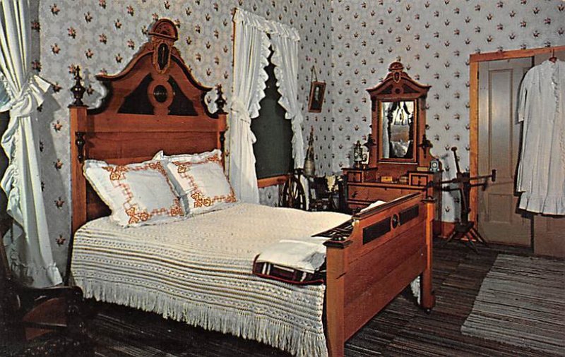 Robert Newell House, Bedroom Champoeg, Oregon OR