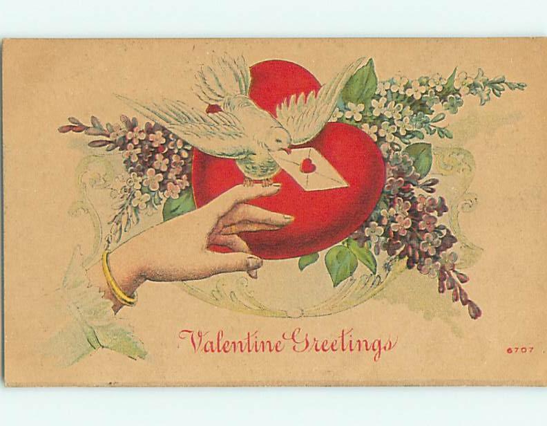 Unused Divided-Back valentine BIRD WITH LETTER TO WOMAN'S FINGER & FLOWERS v2120