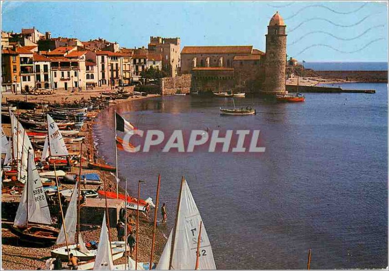 Modern Postcard Collioure La Rade Church Boat