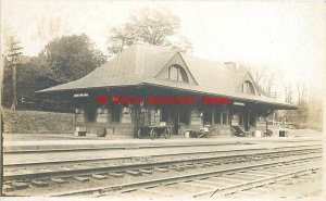 Depot, Massachusetts, Huntington, RPPC, Boston & Albany Railroad Station, Photo